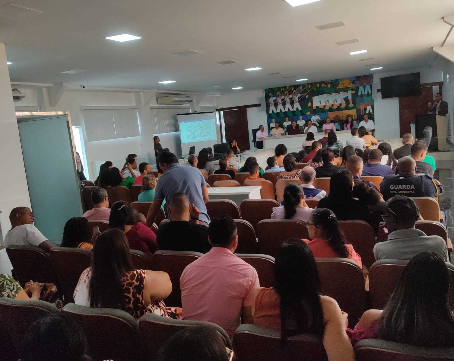 Camacã: Prefeito Paulo do Gás dá posse aos novos Conselheiros tutelares